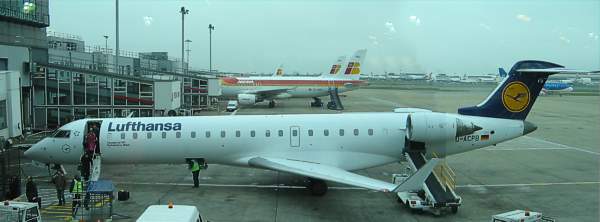CRJ at LHR Jan 2005